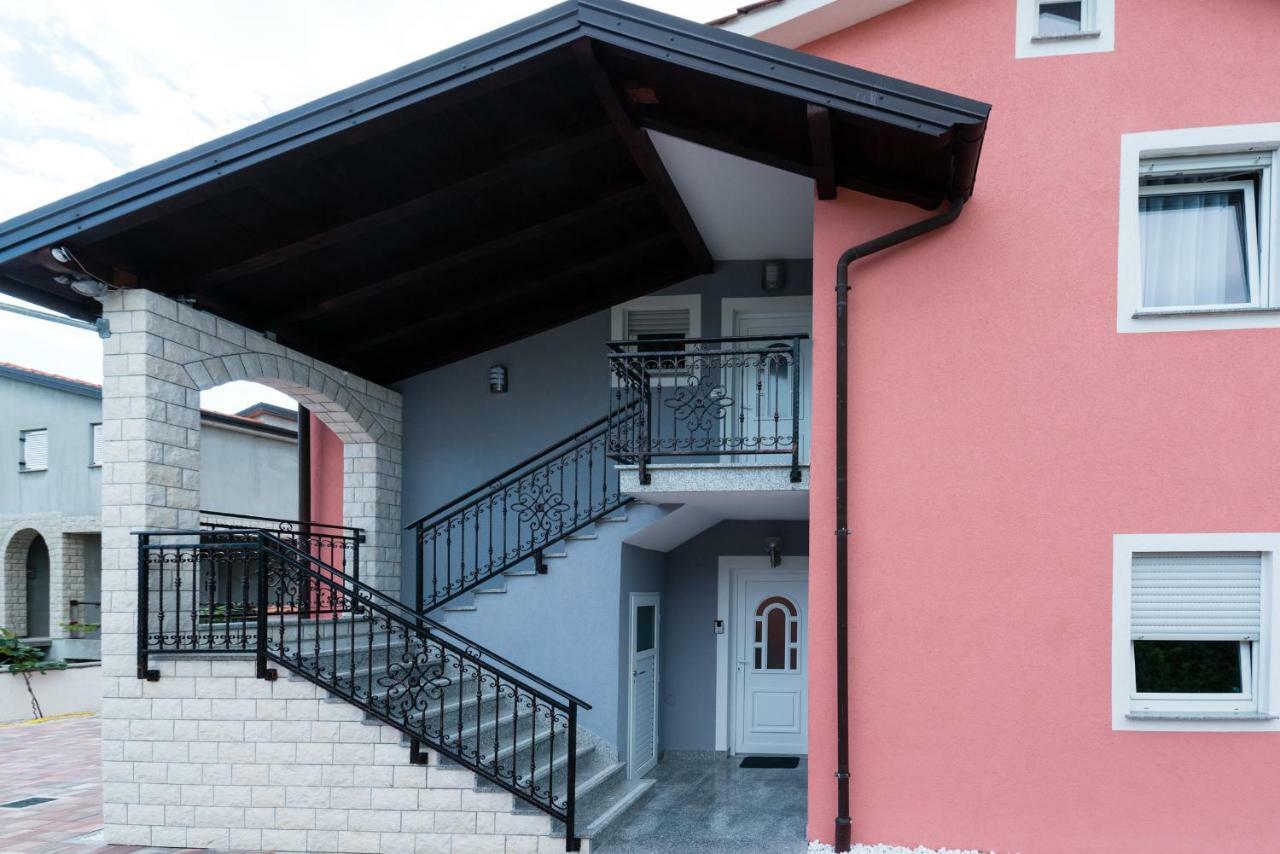 Ferienhaus Bucic Буйе Экстерьер фото